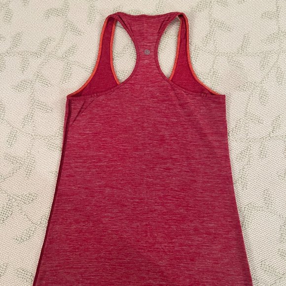 Lulelemon Tank (Possibly Swifty-Style) - Picture 4 of 6